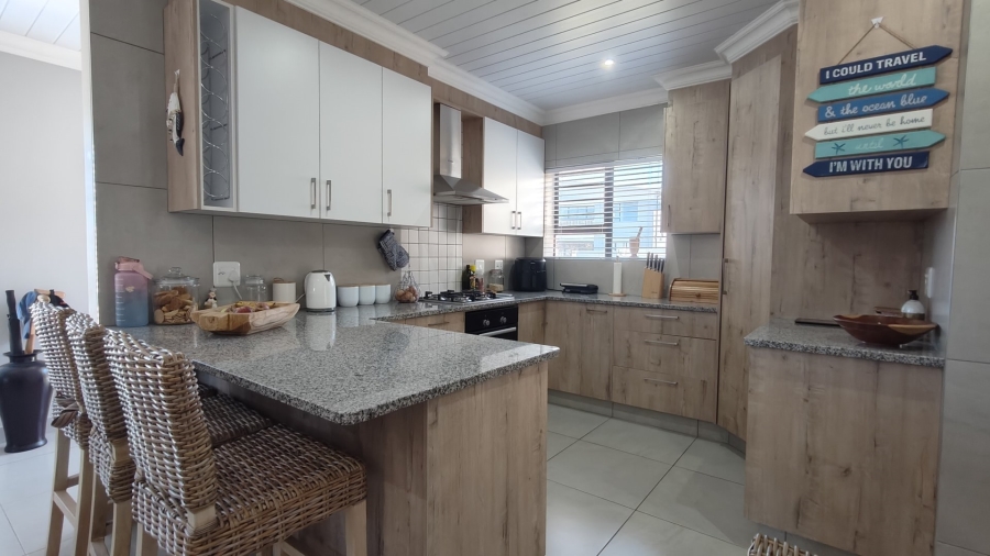3 Bedroom Property for Sale in Island View Western Cape